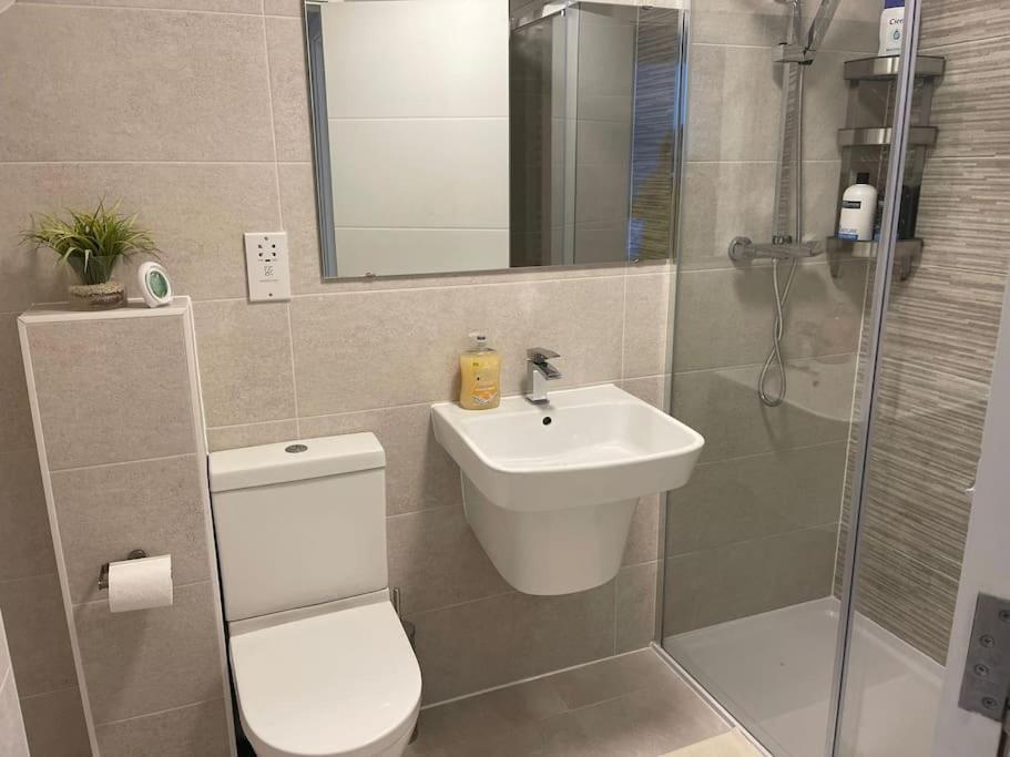 Panorama House, Luxury 2-Bedroom Apartment 2 Kidlington Extérieur photo